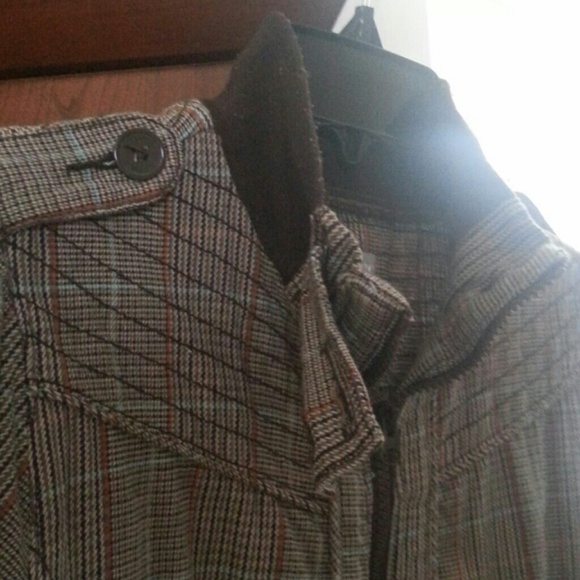 Plaid Mini Jacket - Picture 2 of 4