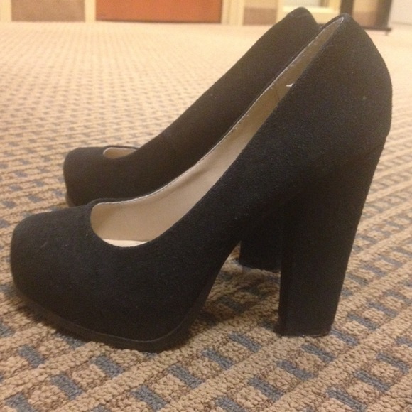 Black suede pumps