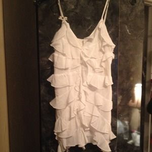 White guess ruffle tank top