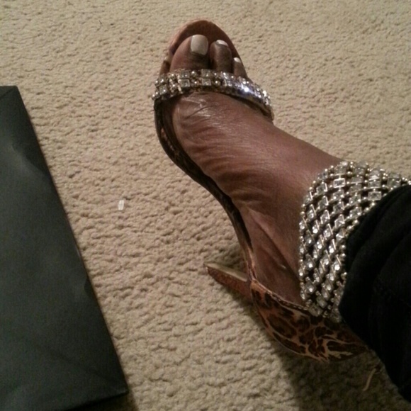 Zigi Soho sandals