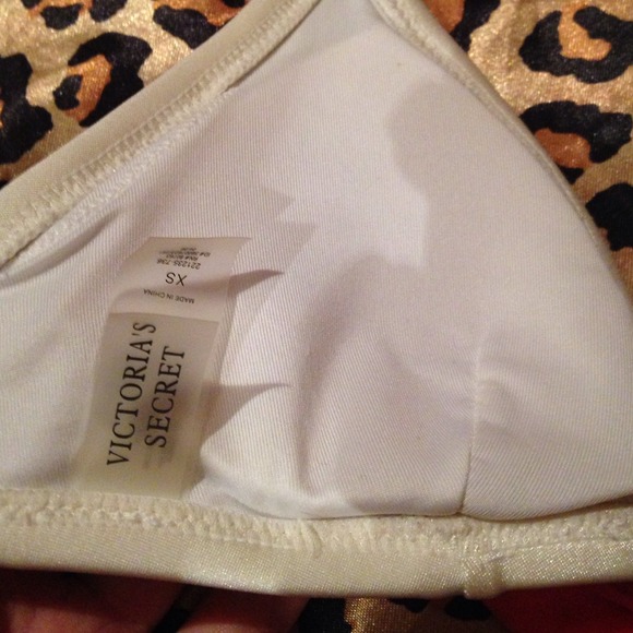 Vs embellished top - Picture 4 of 4