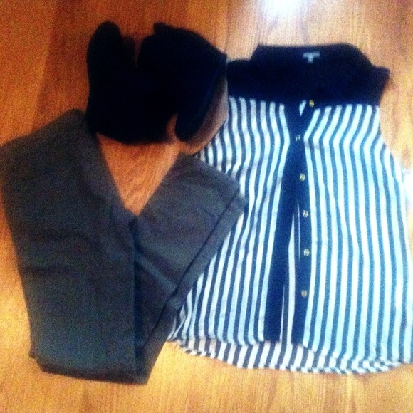 B&W Striped top - Picture 1 of 3