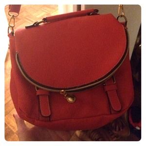 Bright crossbody bag