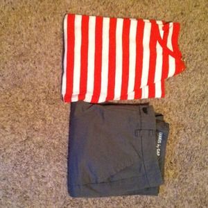 GAP size 2 boyfriend khakis