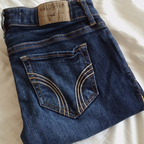 Hollister Super Skinny Jeans