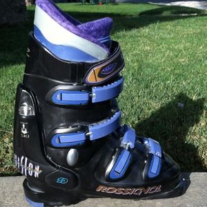 SAVED FOR LESLIE Rossignol Vision ladies ski boots