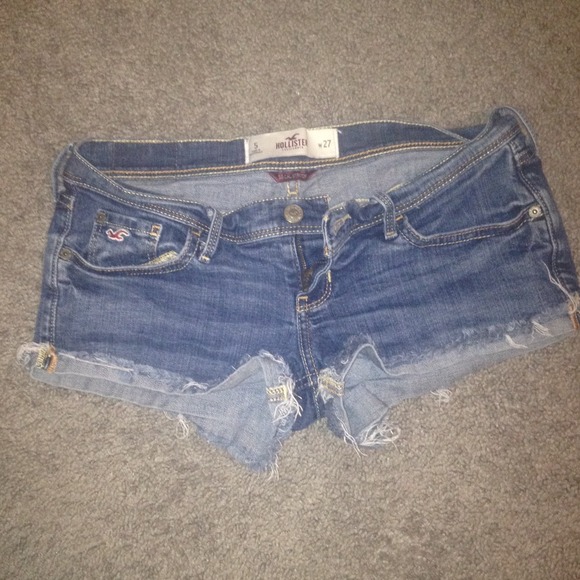 Hollister jean shorts