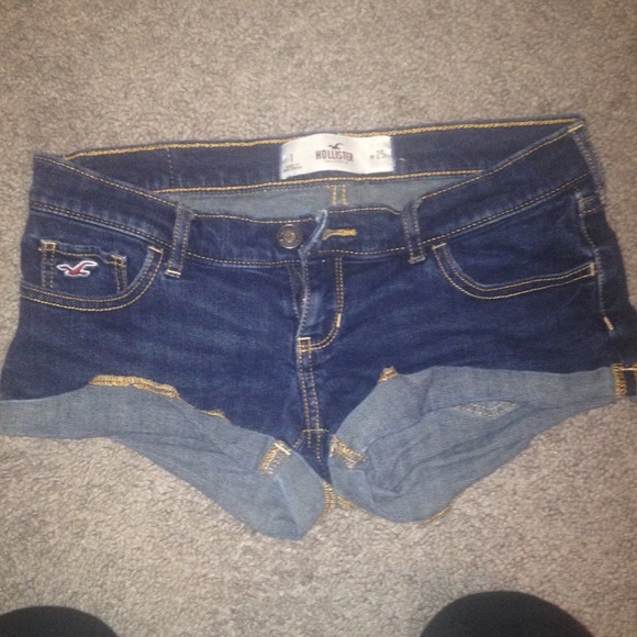 Hollister jean shorts