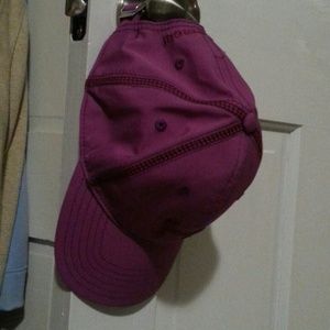 Under Armour cap ~reserved for mylizc~