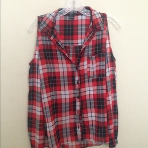 F21 cold shoulder chiffon top💝never worn