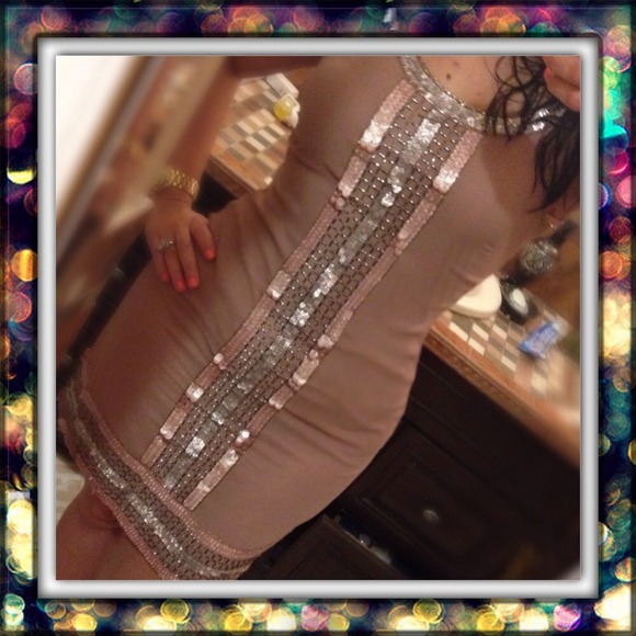 Sequined dress💐