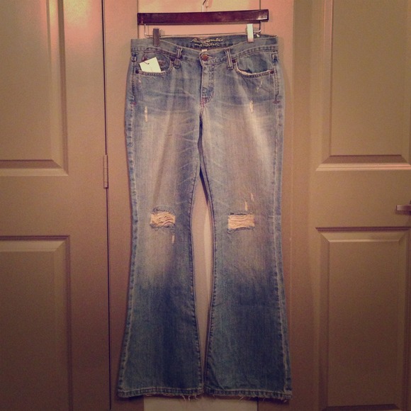 Abercrombie & Fitch destroyed jeans