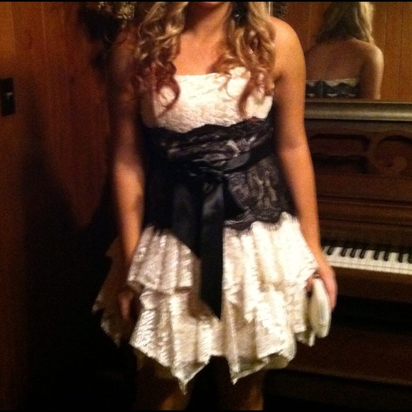 Lace homecoming/prom