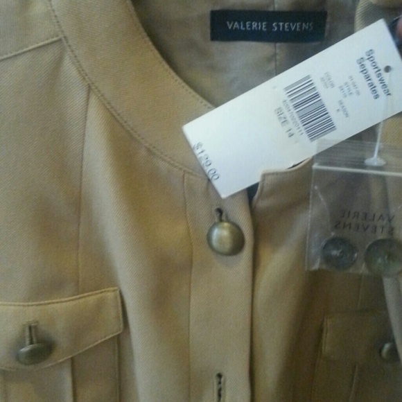 Jacket - Picture 3 of 3