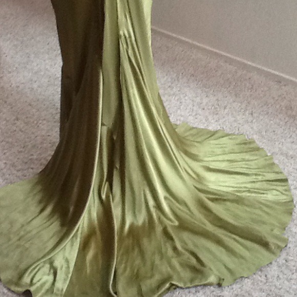 Sold - Picture 3 of 4