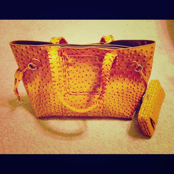 👛Cute handbag with matching wallet👛