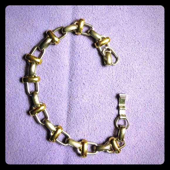 Two tone bracelet.