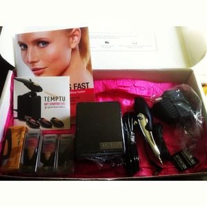 Brand new temptu airbrush makeup stystem