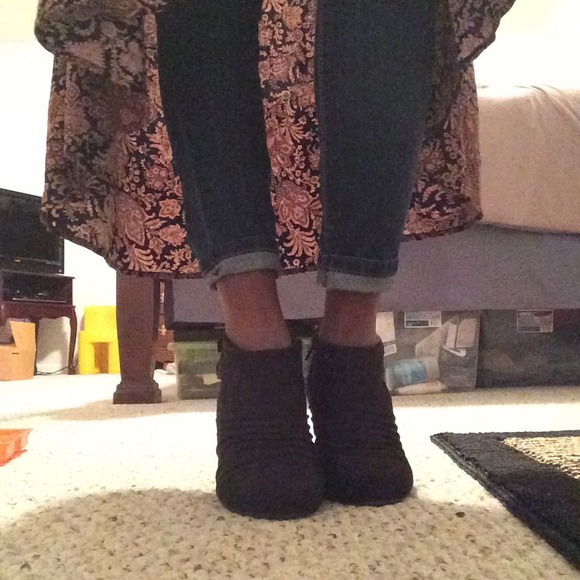 black bootie - Picture 3 of 3