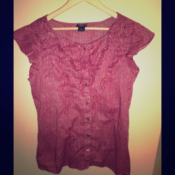 *REDUCED* Ann Taylor Burgundy Ruffled Blouse