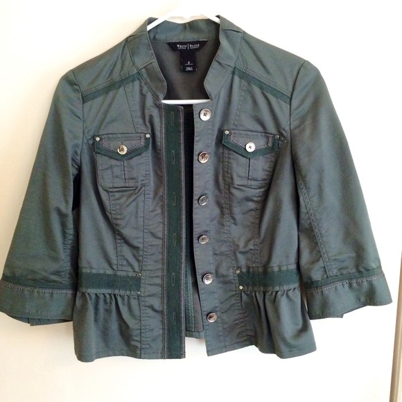 ❌SOLD❌ Army Green Jacket White House Black Market