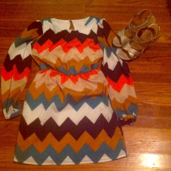 Very cute elegant chevron dress