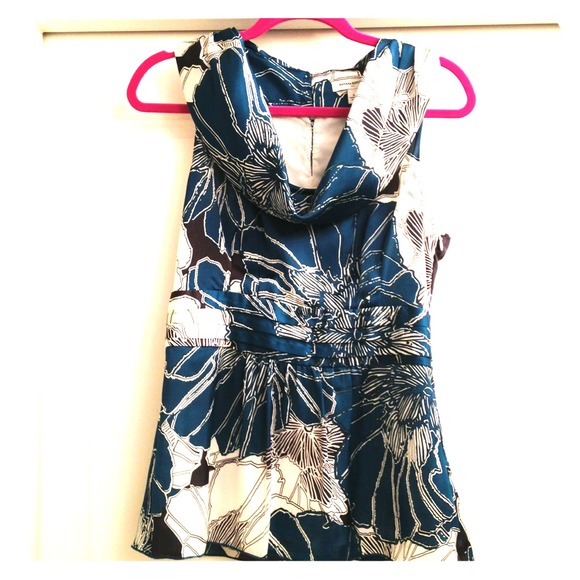 Banana Republic sleeveless blouse