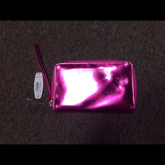 Wristlet