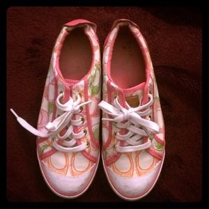 Authentic Coach 👑PRICE REDUCED👑