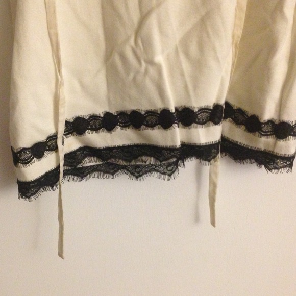 Free people White and Black Lace Top - Picture 4 of 4