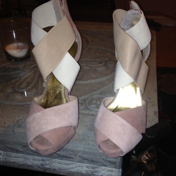 SOLD - Picture 2 of 4