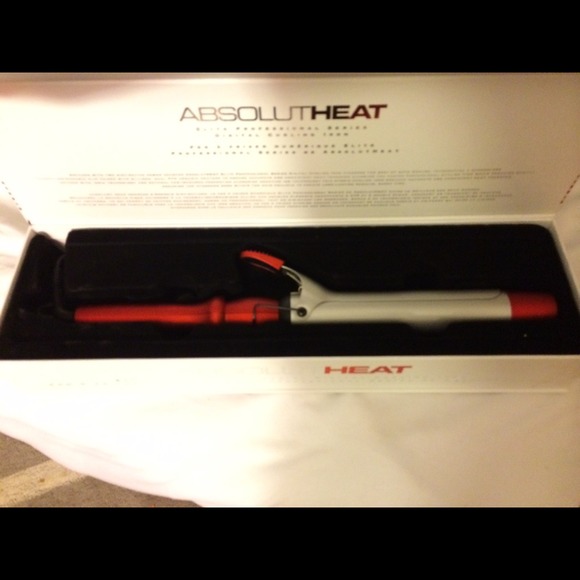AbsolutHeat curling iron(: