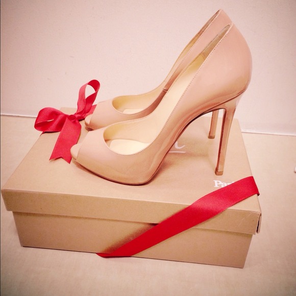 💯 authentic!! new Christian Louboutin FLO 38.5