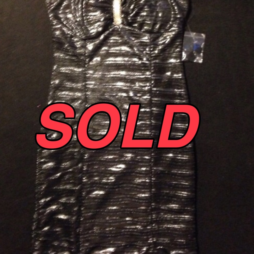 GEN X MEDIUM GRAY SHINNY DRESS - NWT