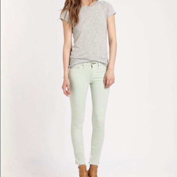 🎉PM Editor Pick🎉Rag and Bone Skinny Legging/Jean