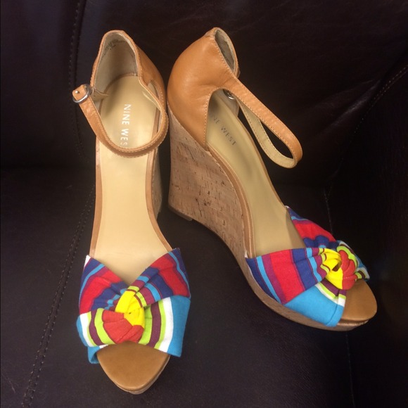 ❌Sold on eBay❌new size 10 Nine West wedges