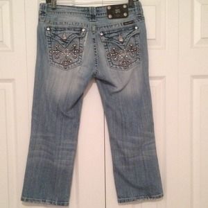 💋💋Miss Me💋💋Denim Capris sz 29 waist 21 inseam
