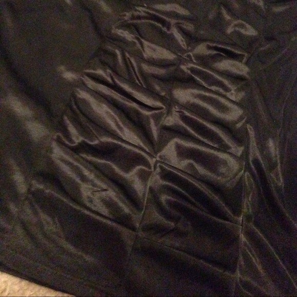 *SOLD*Black dress🌟reduced - Picture 2 of 2