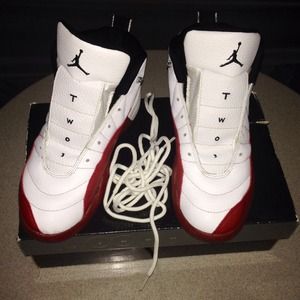 Jordan 🍒 12's