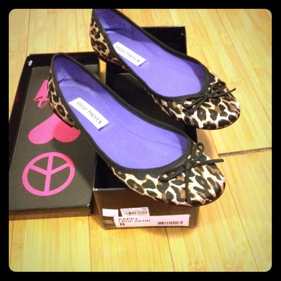 Steve Madden flats