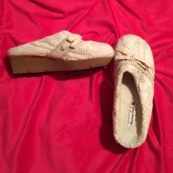 Off white slip on shoe