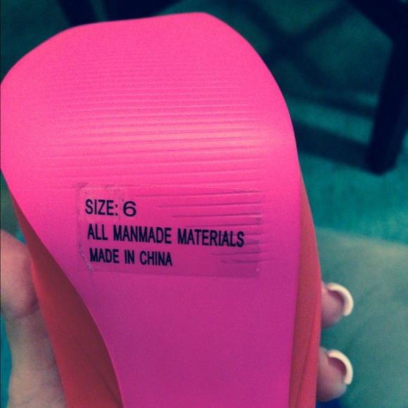 Red spiked Maryjane Stilletos Brand new in box! - Picture 3 of 4