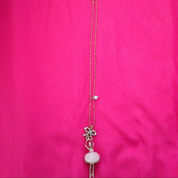 Betsey Johnson necklace