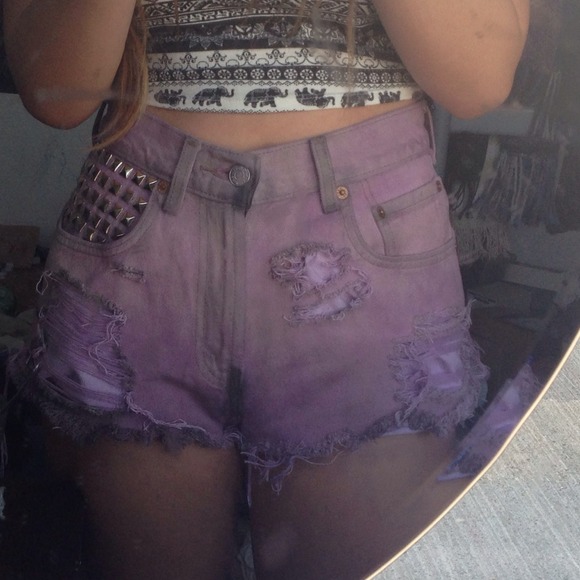 Purple studded distressed  high waisted levi short