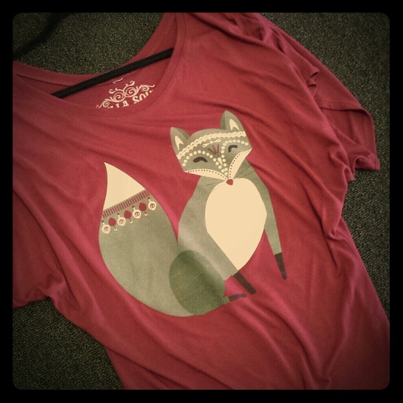 Fox top boutique item NWOT