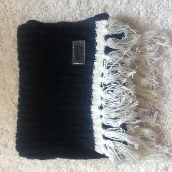 Beautiful Coach Scarf. NWT
