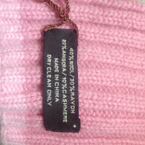 Coach Pink Scarf - Picture 3 of 3
