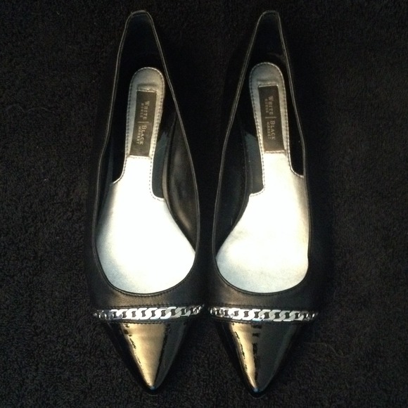 Flats White House Black Market