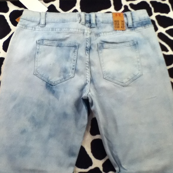 Chalk wash Skinny Jeans Sz 32 (2 available)!l!(X) - Picture 2 of 3