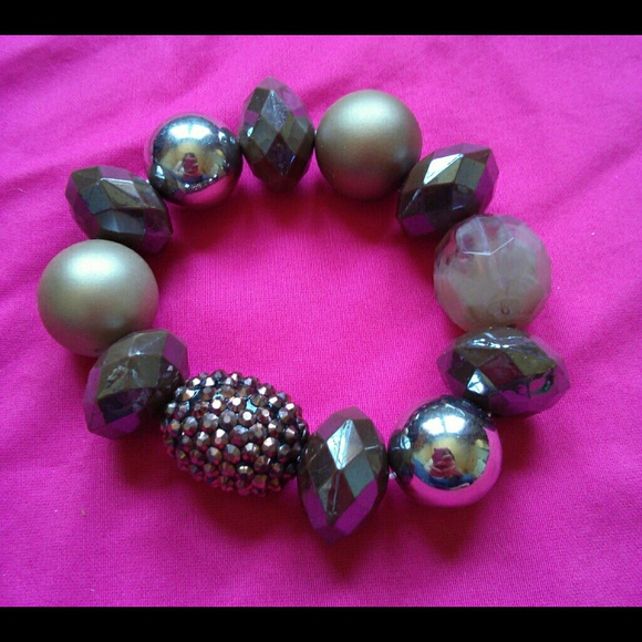 Bracelet